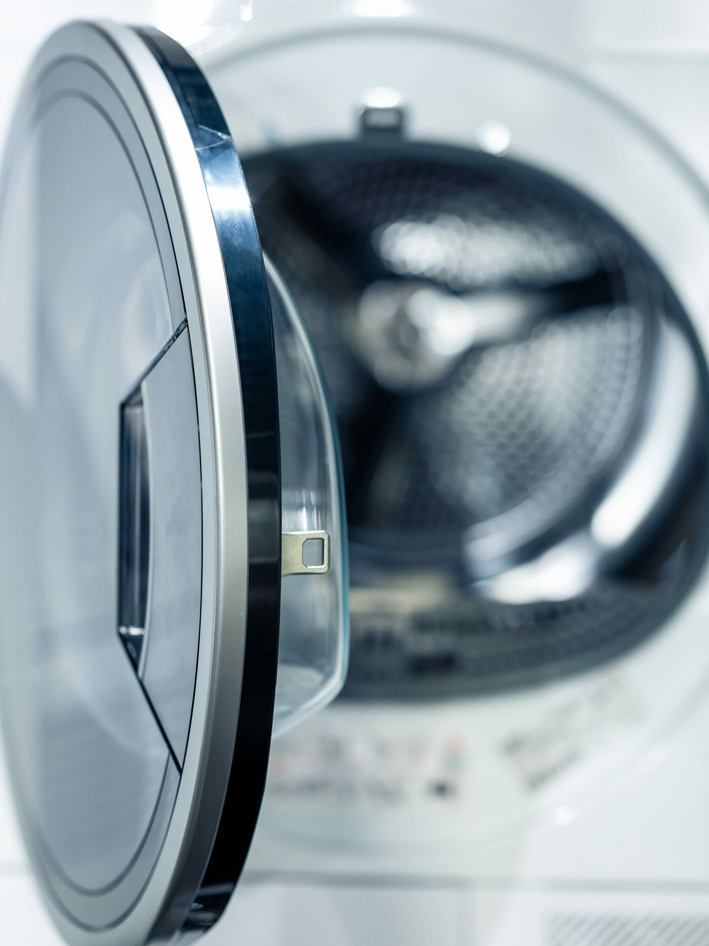 Waschmaschine Front Türe offen hoch
